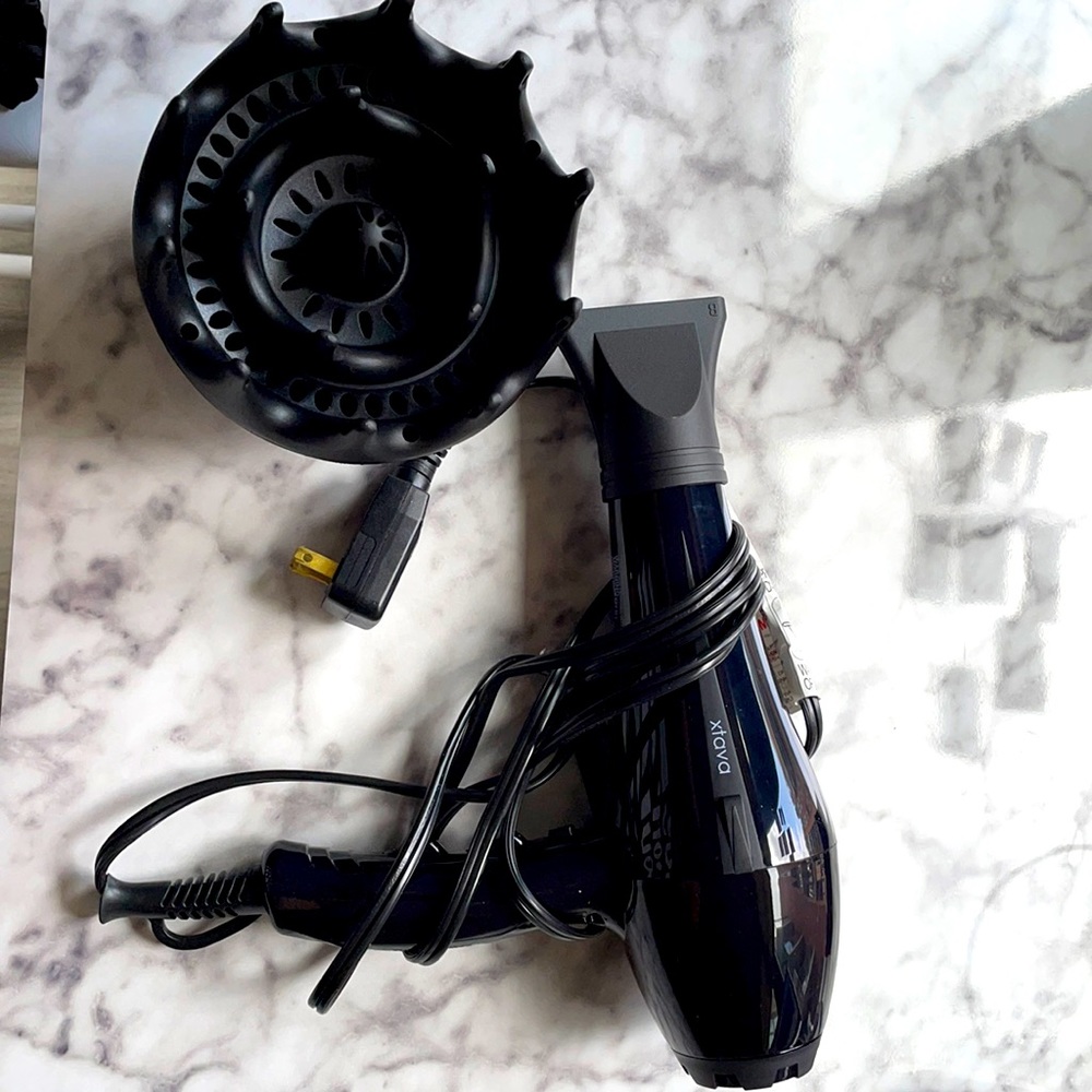 Xtava hair dryer with black orchid diffuser